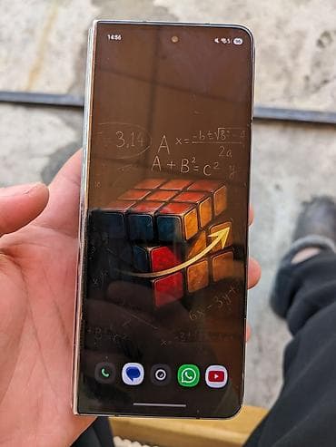 Техника жана электроника: Samsung Galaxy Z Fold 3, түсү - Кара — 2