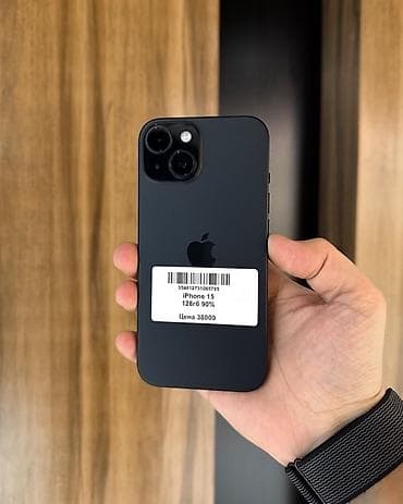 IPhone 15, Б/у, 128 ГБ, Черный, Защитное стекло, Чехол, 90 %