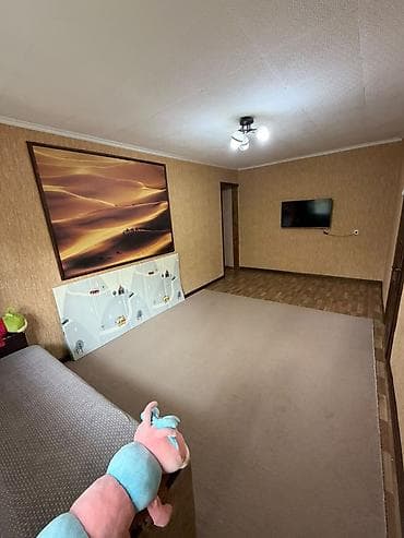 osh flat: 3 комнаты, 56 м², Мед Академия Хрущевка, 1 этаж, Старый ремонт — 6