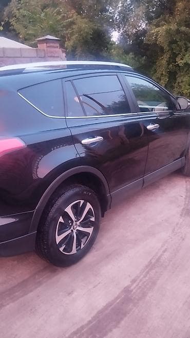 geely galaxy e5: Toyota RAV4: 2018 г., 2 л, Автомат, Бензин, Кроссовер — 2