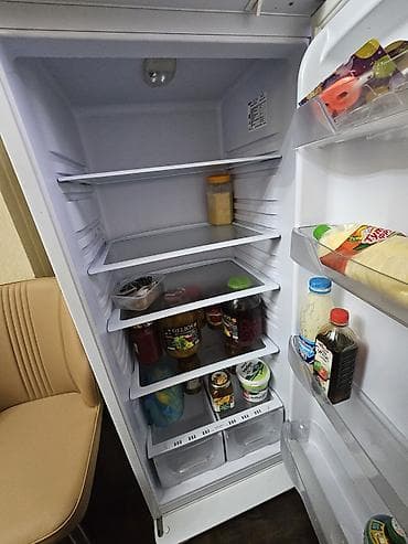 poco 4x: Холодильник Biryusa, Однокамерный, De frost (капельный) — 6