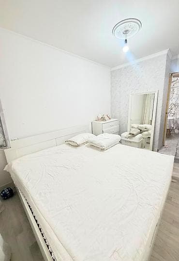 Батирлер: 2 бөлмө, 47 м², 8-мкр 104-серия, 3 кабат, Жаңы ремонт — 3