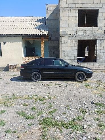 Продажа авто: Mazda 626: 2000 г., 1.8 л, Механика, Бензин, Хэтчбэк — 5