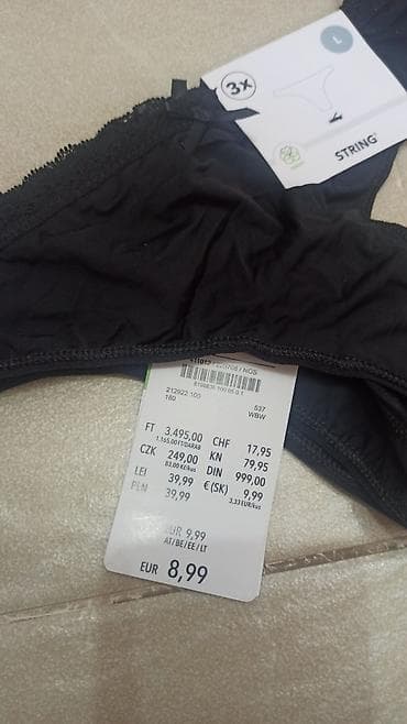 Шорты: Женские, брала в Германии, 3 шт. в упаковке, новые, размер европейский — 5