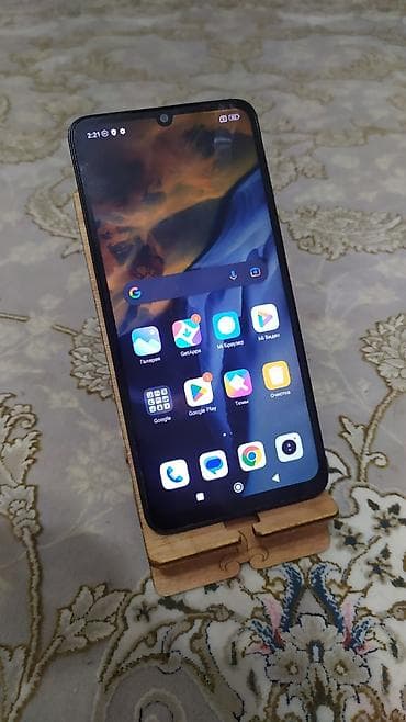 Redmi, Redmi 13C, Б/у, 256 ГБ, цвет - Черный, 2 SIM — 3