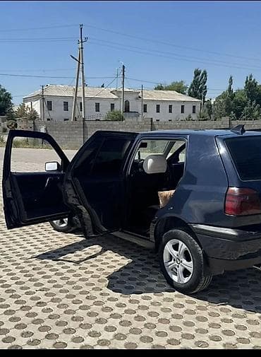 5 100 subaru: Volkswagen Golf: 1992 г., 1.8 л, Механика, Бензин, Хэтчбэк — 3