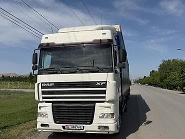 Тягач, DAF, 2004 г., Тентованный