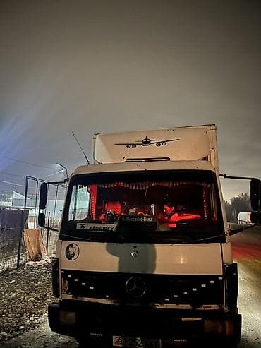 авто освежитель: Грузовик, Mercedes-Benz, 7 т, Б/у — 2