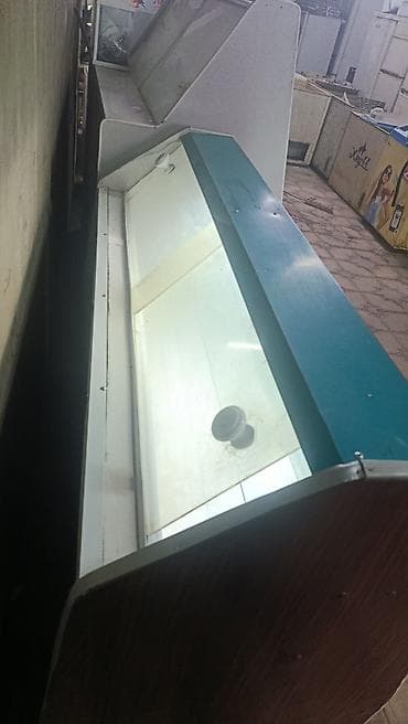 новый витринный холодильник: Продаю холодильник работает отлично для магазина и кафе #витринный — 3