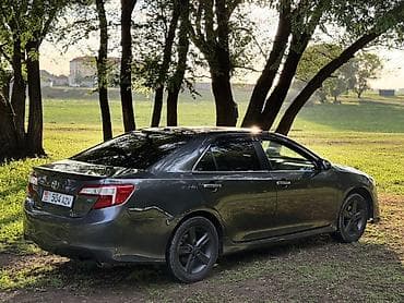шторка на авенсис: Toyota Camry: 2012 г., 2.5 л, Автомат, Бензин, Седан — 4