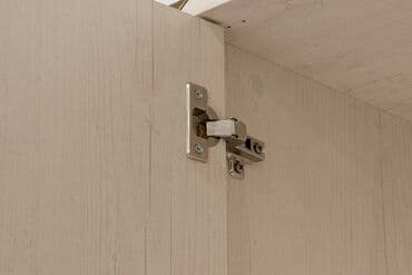 книжные шкафы и полки: Шкаф пенал пристенный 2Д (Magellan 2D1S), коллекции Магеллан, Сосна — 8