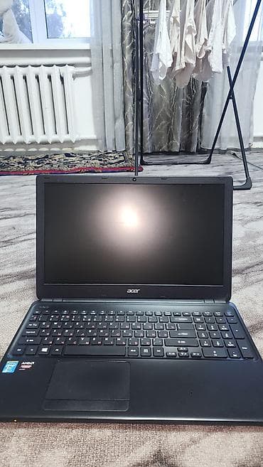 Ноутбук Acer Характеристики по фото: продаю кому интересно для