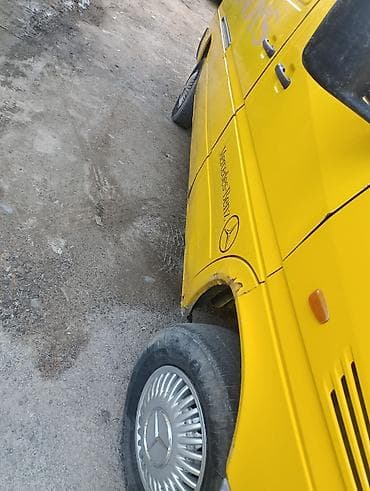 алюминий борт: Легкий грузовик, Mercedes-Benz — 9