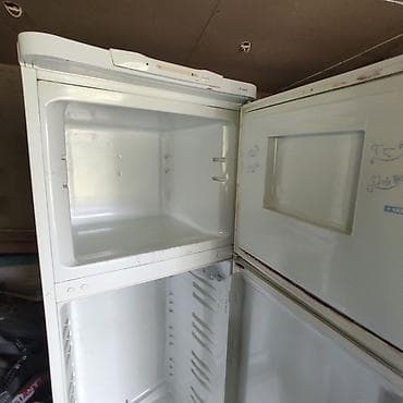 quantum 2: Холодильник Indesit, Б/у, Двухкамерный, No frost, 60 * 185 * 60 — 4