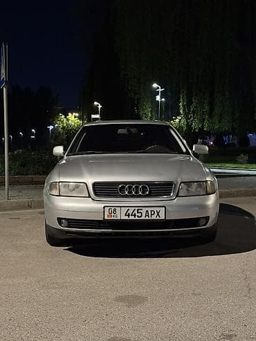 Audi A4: 1995 г., 2 л, Механика, Бензин, Седан — 3