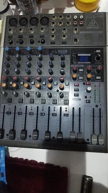 Микрофоны: Продаю Микшерный пульт Behringer Xenyx X1204USB Сатылат кызыккандар — 2