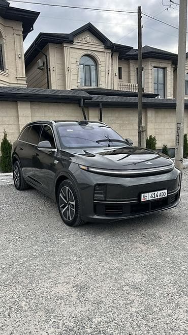 Продажа авто: Lixiang L7: 2025 г., 1.5 л, Автомат, Гибрид, Кроссовер — 1