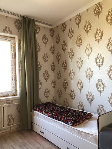 деньги под залог квартиры: Сдается комната с подселением только лицам женского пола. Квартира — 2