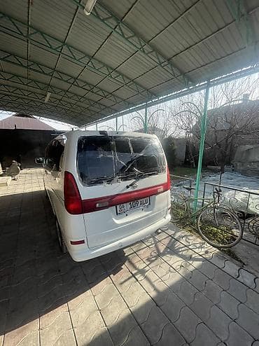 накидка на панель бишкек: Nissan Serena: 2001 г., 2 л, Вариатор, Газ, Минивэн — 6