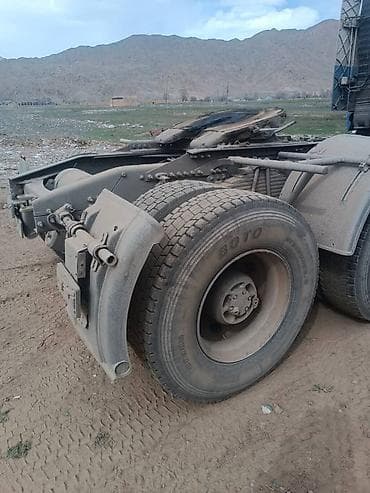 донголок 14 с: Тягач, Volvo, 1998 г., Без прицепа — 7