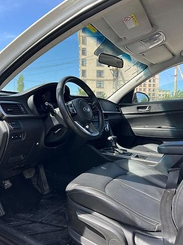 Kia K5: 2021 г., 2 л, Автомат, Газ, Седан