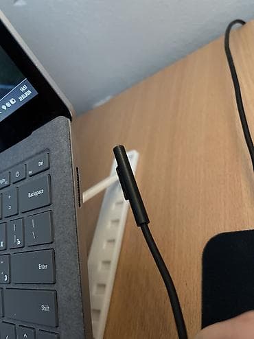 дисплей ноутбук: Для учебы, Б/у, Intel Core i5 — 10