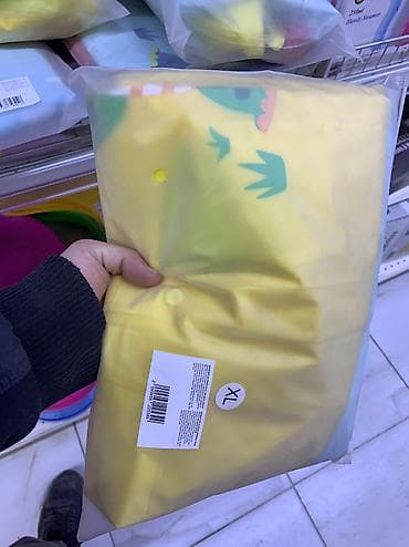 Дождевик для детей at lalafo.kg Дождевик для детей