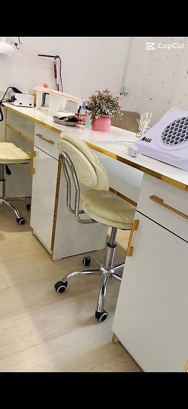 закройный столы: Стол для маникюра с декоративными золотыми кантами - Длинная рабочая — 5