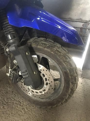 roadster: Скутер Ruber Discovery, сине-черный. Основные особенности: - — 2