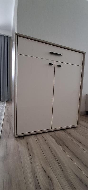 Комод для одежды, Б/у, С зеркалом, Дерево, цвет - Бежевый, Самовывоз