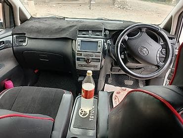 джели авто: Toyota Ipsum: 2004 г., 2.4 л, Автомат, Бензин, Минивэн — 5