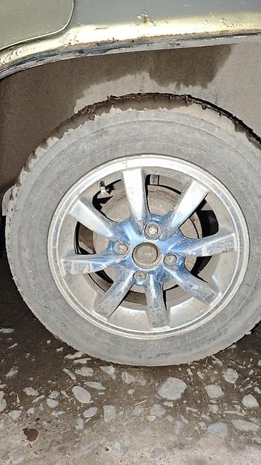 Колеса в сборе 175 / 70 / R 14, Зимняя шипованная, Легковые, Литые, отверстий - 4 at lalafo.kg Колеса в сборе 175 / 70 / R 14, Зимняя шипованная, Легковые, Литые, отверстий - 4