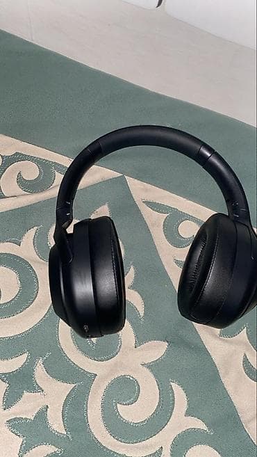 микрофон компьютерный: Беспроводные накладные наушники, полноразмерные, цвет черный. - — 2