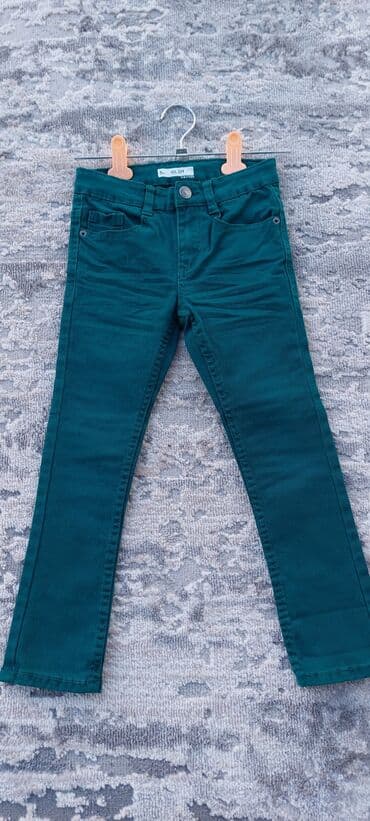 Джинсы и брюки, цвет - Зеленый, Новый