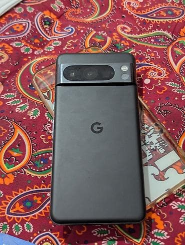 Google Pixel 8 Pro, Б/у, 128 ГБ, цвет - Черный