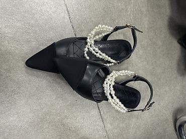 кийит: Туфли-лодочки с ремешком и жемчужными браслетами на щиколотке - Цвет — 2