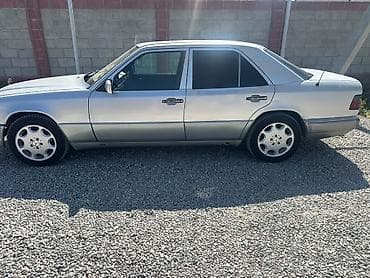 кожаный салон 124: Mercedes-Benz W124: 1994 г., 2.2 л, Механика, Бензин, Седан — 3