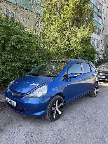 Унаа сатуу: Honda Fit: 2005 г., 1.3 л, Вариатор, Бензин, Хетчбек — 7