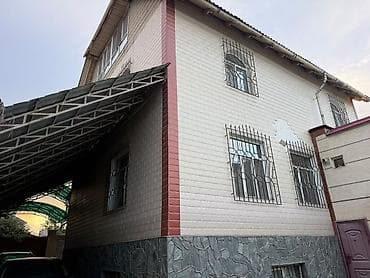 Дома: 300 м², 7 комнат — 4
