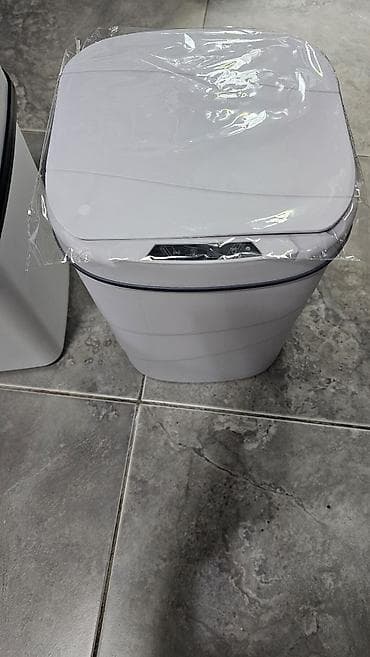 для комнаты: С черной крышкой 1500с белый продан Сенсорное ведро высота 28см. Верх — 5