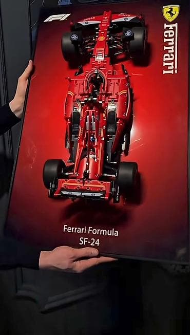 Постер Ferrari Formula SF-24 + набор антистресс-сквишей 1) Постер