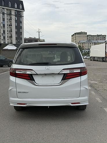 cr v: Honda Odyssey: 2019 г., 2.4 л, Автомат, Бензин, Минивэн — 3
