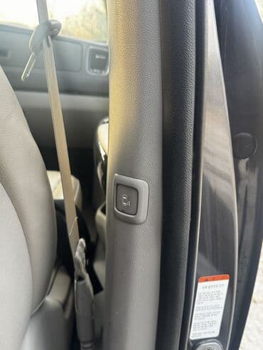 электрическая шлифовальная машинка для авто: Kia Carnival: 2017 г., 2.2 л, Автомат, Дизель, Минивэн — 9