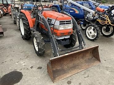 трактор с куном: Kubota L3202DT Sunshine — компактный полноприводный трактор с передней — 6