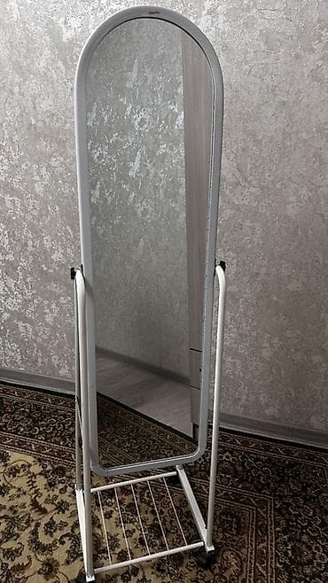 комод с зеркалом бу: Набор для дома: напольное зеркало, тумбочка и масляный обогреватель — 2