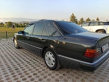 a6 c4: Mercedes-Benz W124: 1993 г., 2.2 л, Автомат, Бензин, Седан — 4