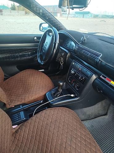 Audi: Audi A4: 1996 г., 1.8 л, Механика, Бензин, Седан — 2