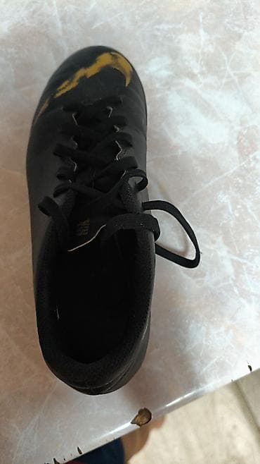 ботц: Футбольные бутсы Nike Mercurial размер 36 (черно‑желтые) - Линейка — 1