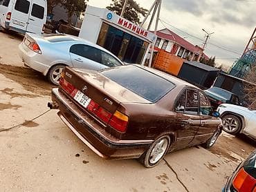 bmw рул: BMW 525: 1992 г., 2.5 л, Механика, Бензин, Седан — 6