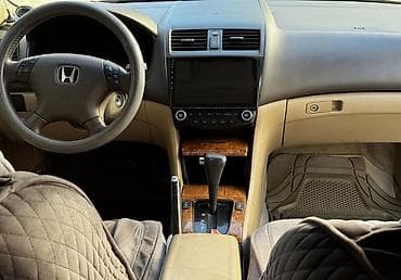 Honda Accord: 2005 г., 2.4 л, Автомат, Бензин, Седан — 5